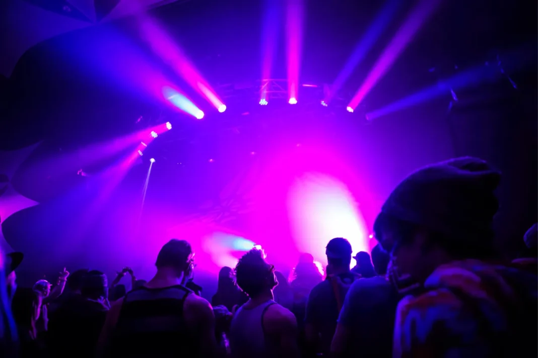 House of Music & Entertainment Home Bar